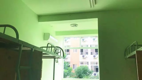 哇！湖南高校惊现“粉嫩”宿舍，网友看完流下羡慕的泪…丨饭间读本