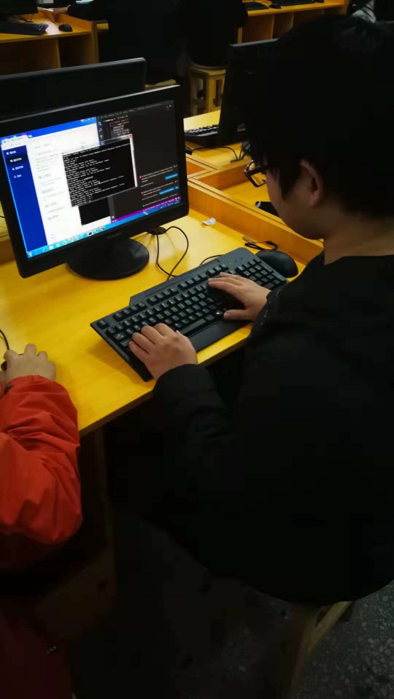 第二届计算机程序设计大赛成功举办 第二届计算机程序设计大赛成功举办