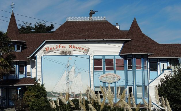 一个以壁画闻名的小镇——彻梅纳斯 一个以壁画闻名的小镇——彻梅纳斯