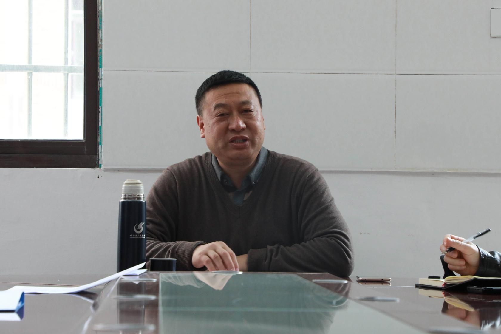 学院董事长主持召开食堂管理培训 学院董事长主持召开食堂管理培训