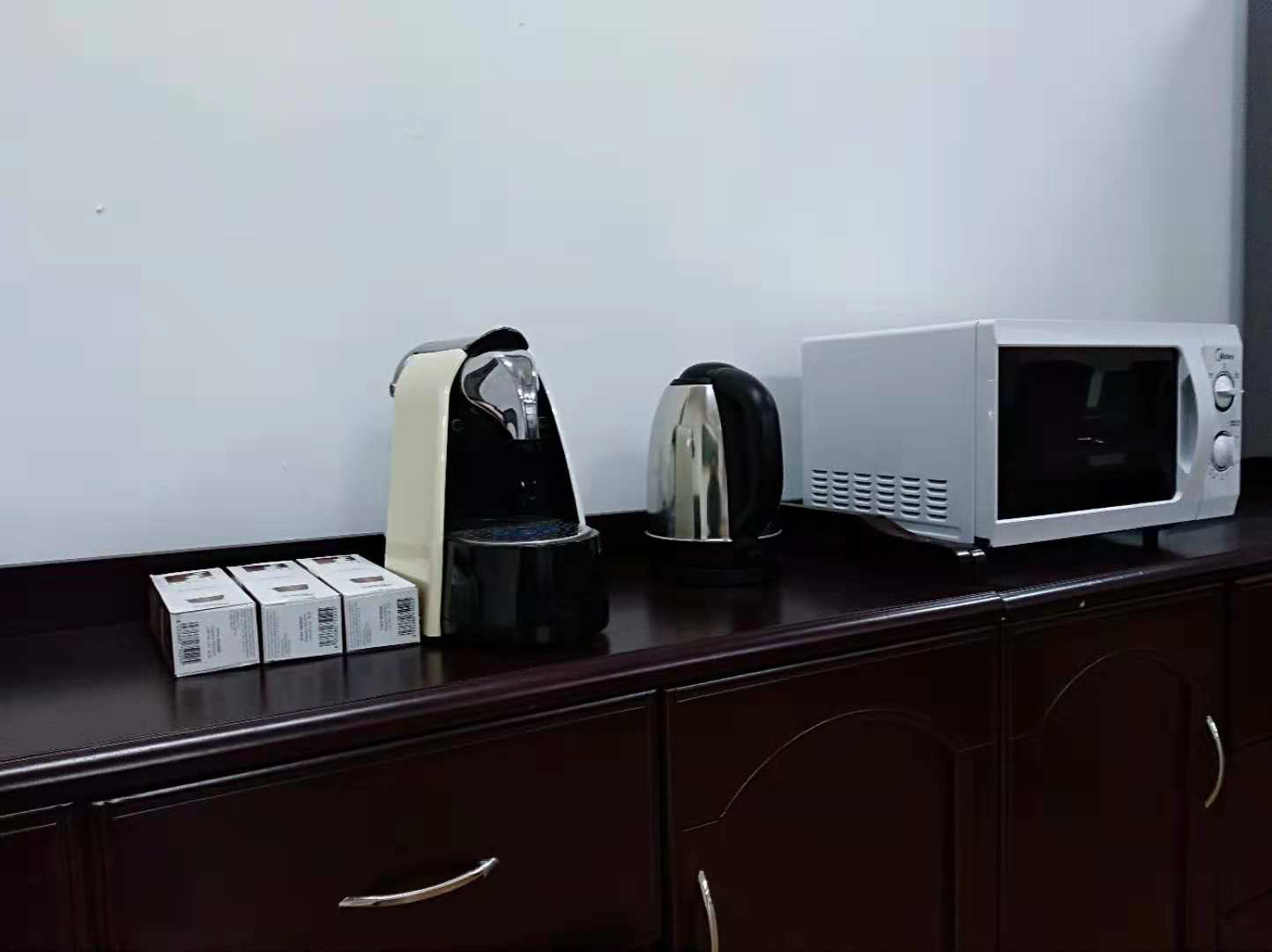 美丽涉外,尽显魅力——教师会议室篇 美丽涉外,尽显魅力——教师会议室篇