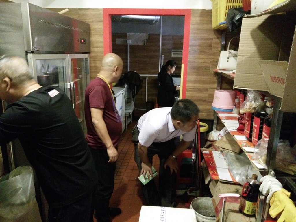 后勤部开展商业楼安全专项检查活动 后勤部开展商业楼安全专项检查活动