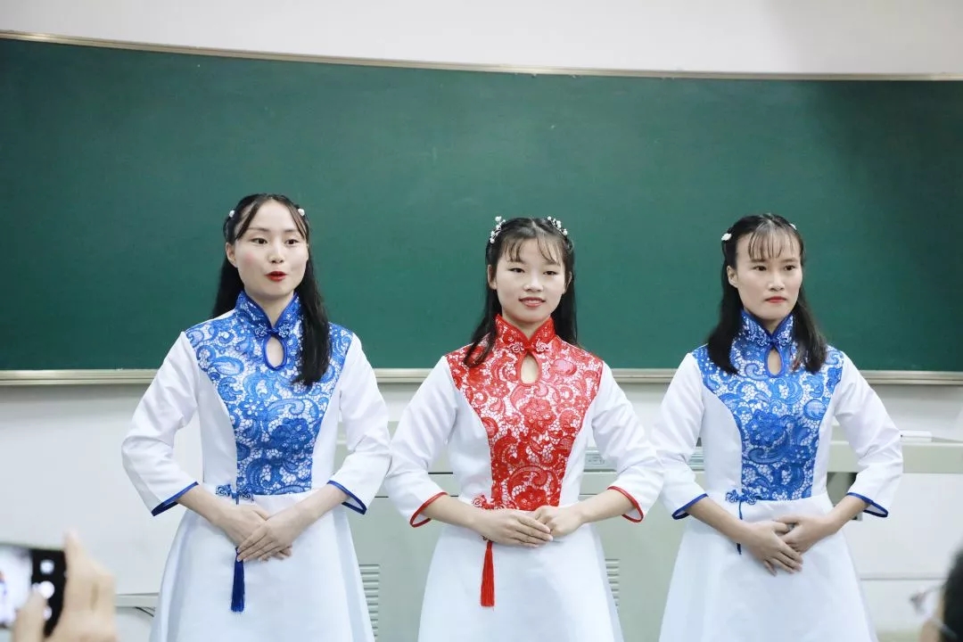 湖南省大学生旅游综合技能大赛复赛来袭 66强队伍齐聚中南林涉外争夺决赛席位 湖南省大学生旅游综合技能大赛复赛来袭 66强队伍齐聚中南林涉外争夺决赛席位