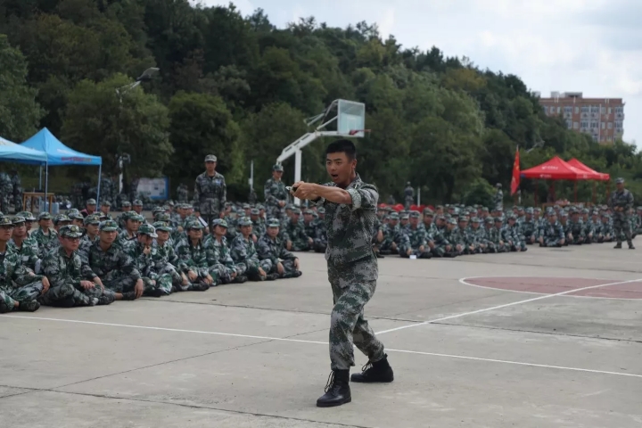 军训风采 || 稍息!立正!请全体点开推送 军训风采 || 稍息!立正!请全体点开推送