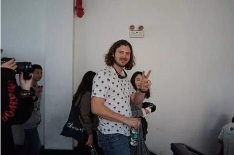 北美之星艺术团温暖“回家” 林科大涉外师生盛情款待 北美之星艺术团温暖“回家” 林科大涉外师生盛情款待