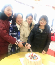 回顾党的历史 缅怀革命先烈 回顾党的历史 缅怀革命先烈