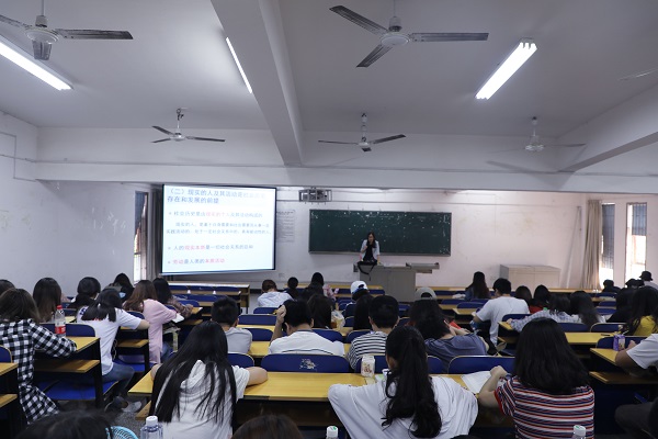 一切工作,都是为了育人丨董事长狠抓学风成效显著 一切工作,都是为了育人丨董事长狠抓学风成效显著