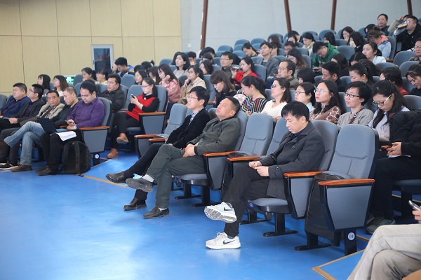 学院聘任新一届教研室主任,推进专业内涵建设 学院聘任新一届教研室主任,推进专业内涵建设