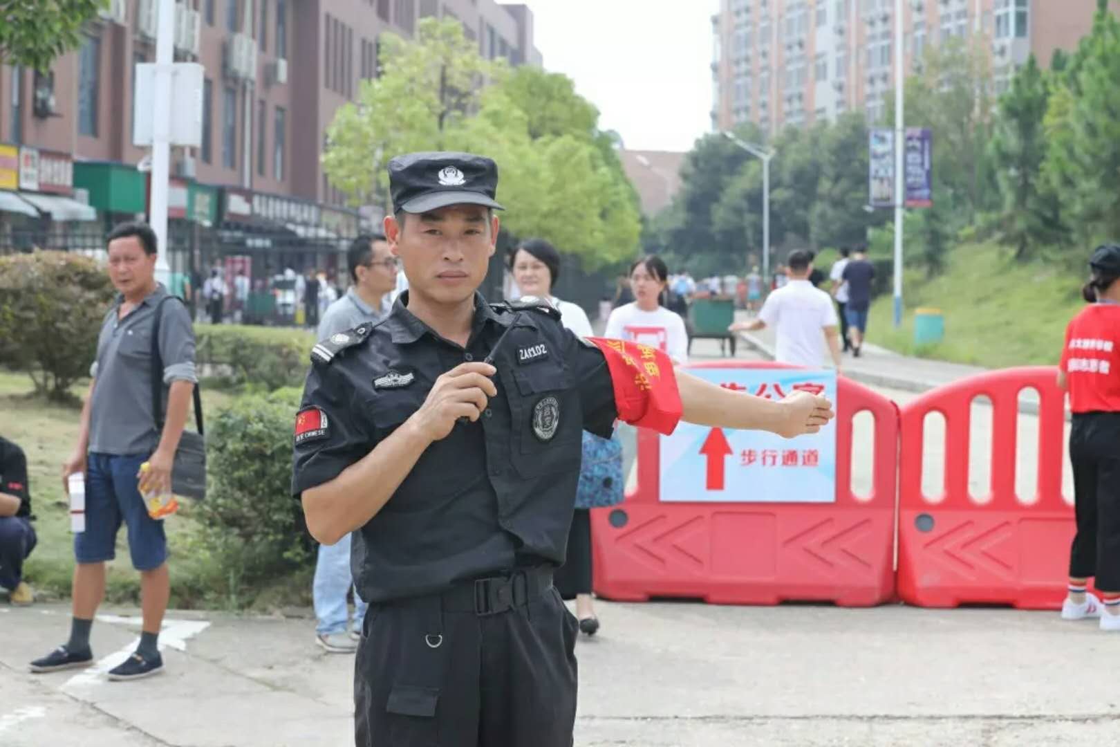 千禧宝宝来了,“涉外人”按捺不住了 千禧宝宝来了,“涉外人”按捺不住了