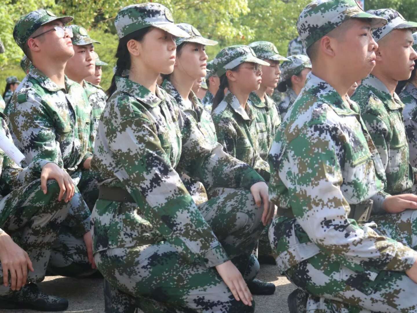 军训第一天 || 你们认真军训的样子最好看 军训第一天 || 你们认真军训的样子最好看