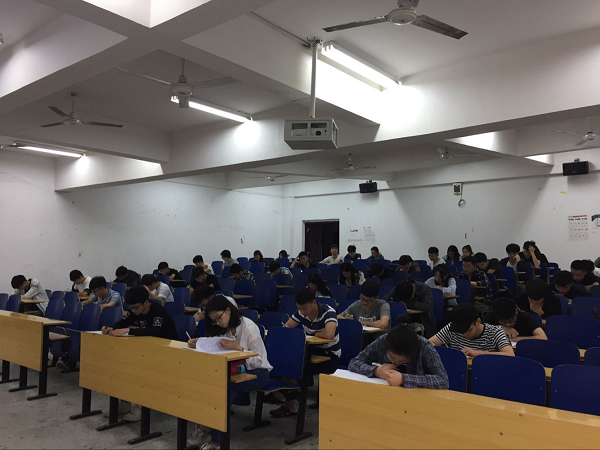 我院举办湖南省第十四届大学生力学竞赛涉外学院选拔赛 我院举办湖南省第十四届大学生力学竞赛涉外学院选拔赛