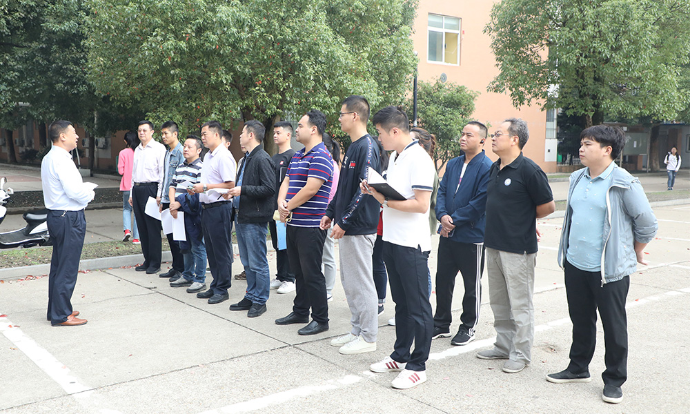 “多方联动”进食堂 全面检查保“食”安 “多方联动”进食堂 全面检查保“食”安