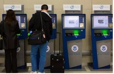 温哥华、渥太华机场开始强制使用自助通关系统!详细步骤在这里,赶紧收藏 温哥华、渥太华机场开始强制使用自助通关系统!详细步骤在这里,赶紧收藏