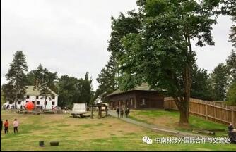 we are in Fort Langley we are in Fort Langley