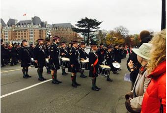 让那朵自由之花,在和平中绽放——加拿大国殇日纪实 让那朵自由之花,在和平中绽放——加拿大国殇日纪实