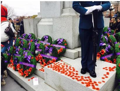 让那朵自由之花,在和平中绽放——加拿大国殇日纪实 让那朵自由之花,在和平中绽放——加拿大国殇日纪实