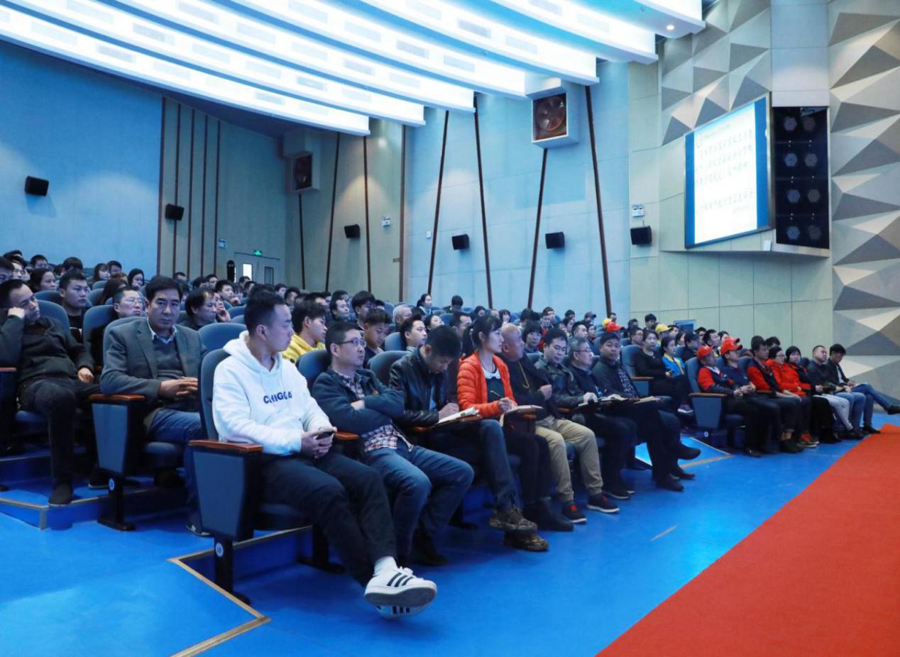 守护师生舌尖安全 我们一直在行动 守护师生舌尖安全 我们一直在行动