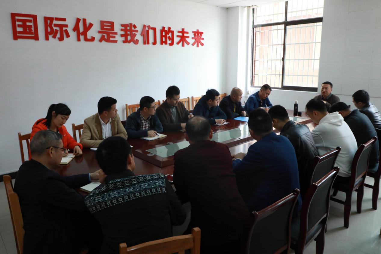 守护师生舌尖安全 我们一直在行动 守护师生舌尖安全 我们一直在行动