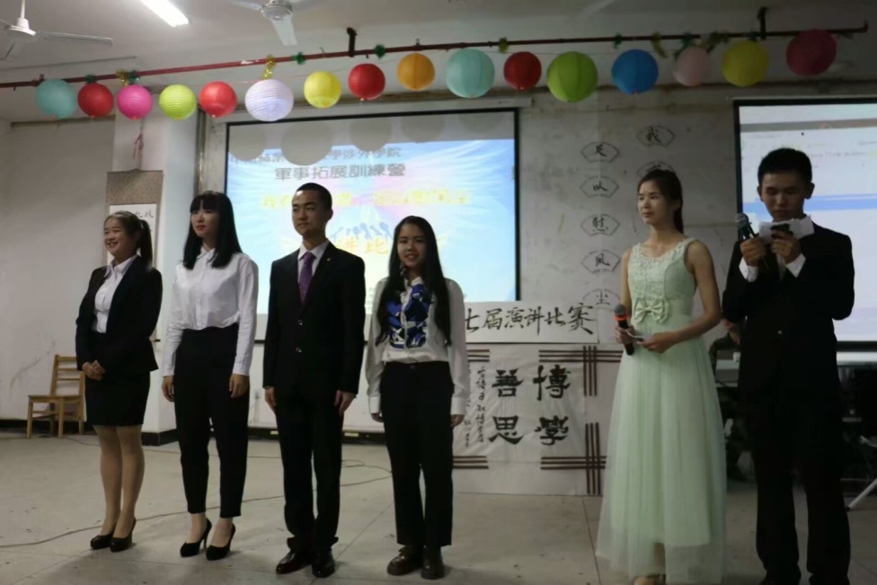 经管系政法教研室学生风貌——15法学优秀学生(李思琪) 经管系政法教研室学生风貌——15法学优秀学生(李思琪)