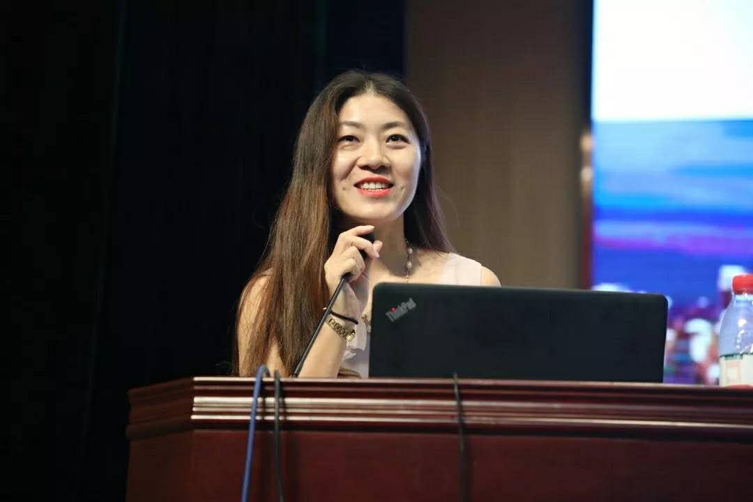 教师暑假培训学习汇报顺利举行 教师暑假培训学习汇报顺利举行