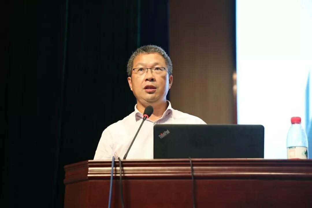 教师暑假培训学习汇报顺利举行 教师暑假培训学习汇报顺利举行