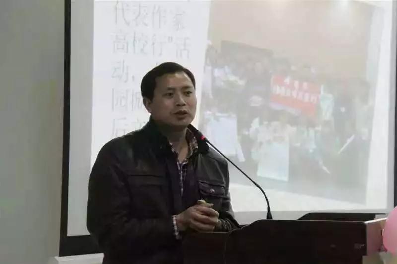 【魅力教师】王修寰:得失何计燃蜡烛,辛勤耕耘桃李园 【魅力教师】王修寰:得失何计燃蜡烛,辛勤耕耘桃李园