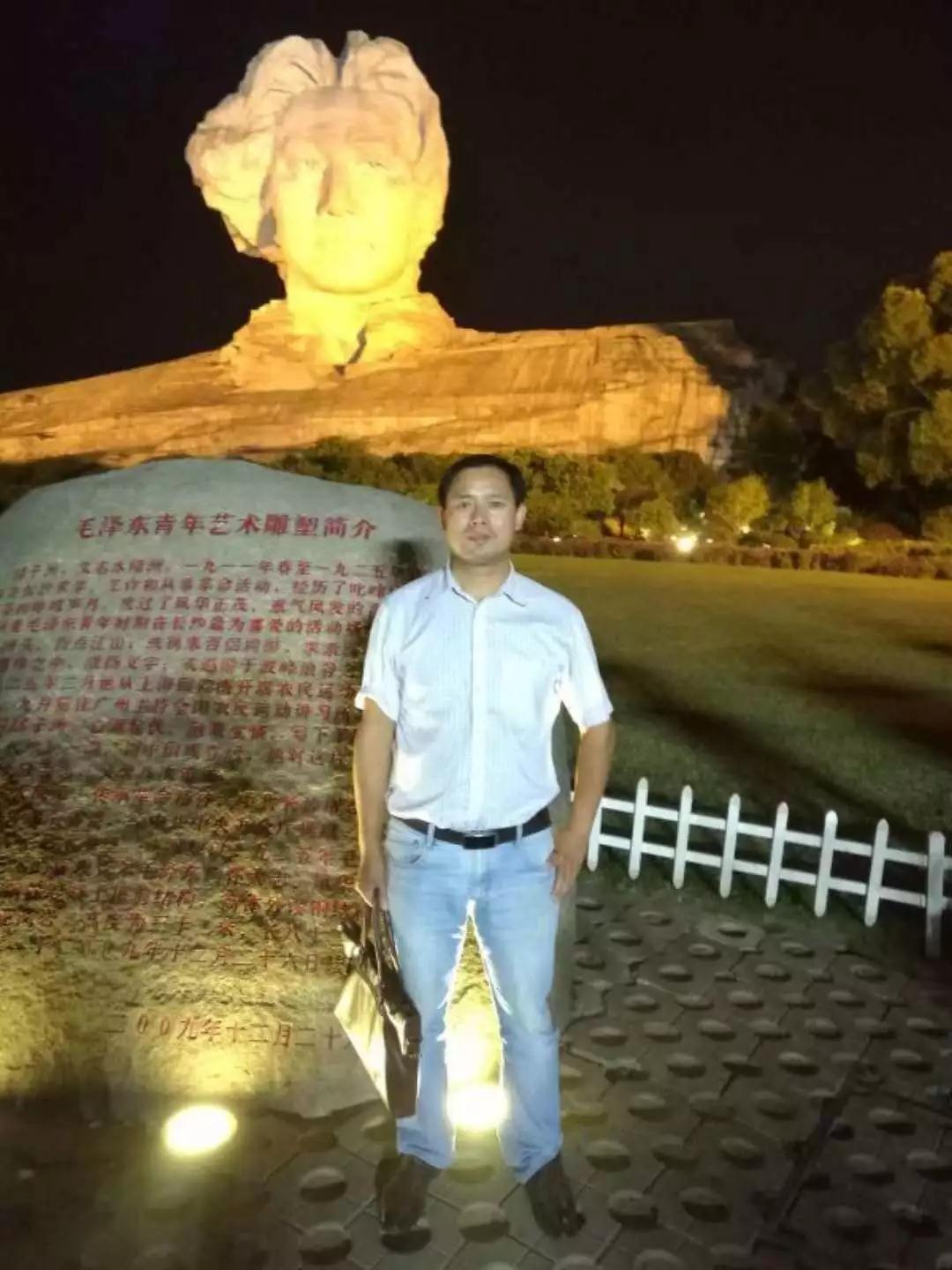 【魅力教师】王修寰:得失何计燃蜡烛,辛勤耕耘桃李园 【魅力教师】王修寰:得失何计燃蜡烛,辛勤耕耘桃李园