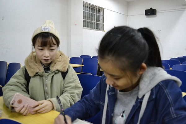 幕后采访‖携手共造梦,幕后亦英雄 幕后采访‖携手共造梦,幕后亦英雄