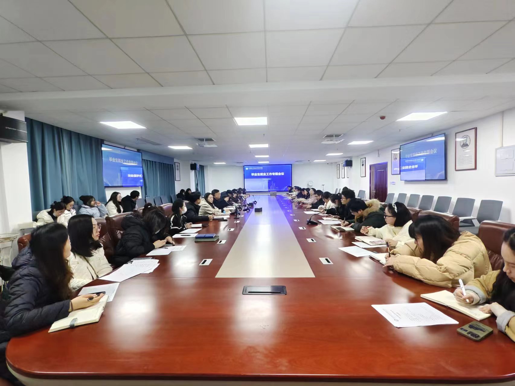 1703771845295603.jpg 8543b152e4e14e85a51b248d1f7b795.jpg