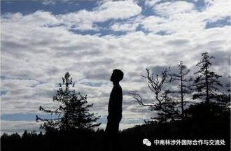 体验加拿大贵族运动，享受周末的乐趣。