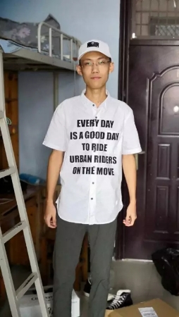 @林科大涉外，谢谢你给我生日的惊喜！